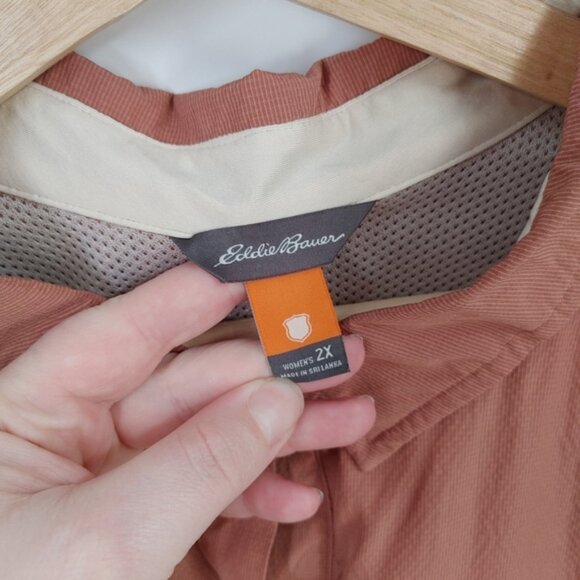 Eddie Bauer Button Down Shirt - Picture 3 of 5